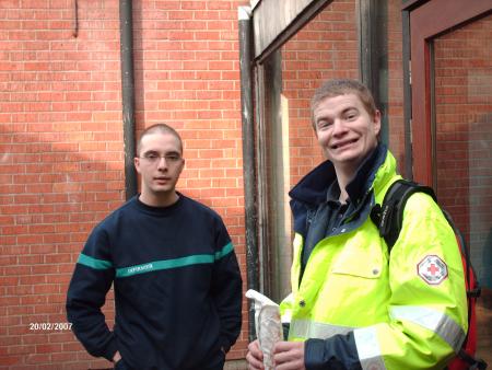 abulancier et un secouriste